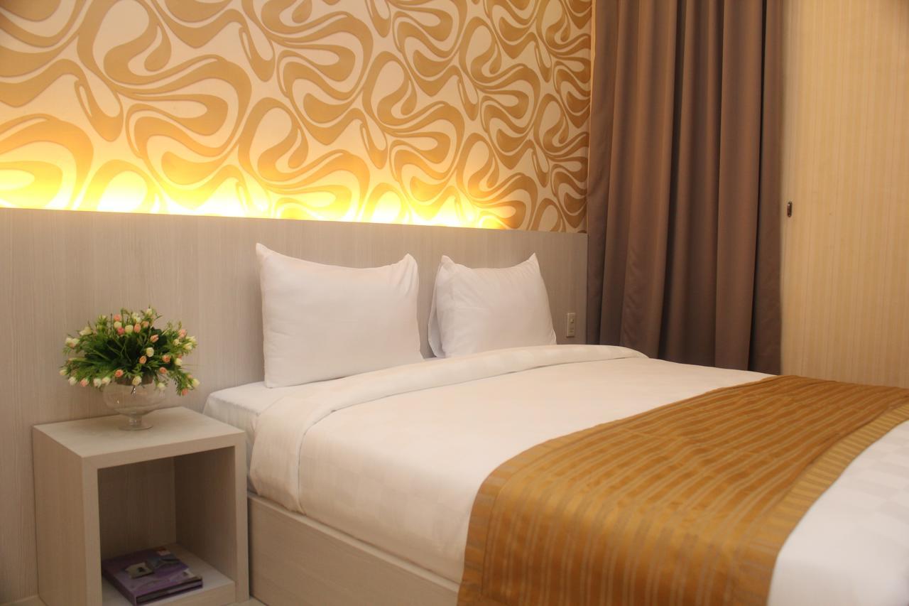 Lj Hotel Medan Extérieur photo