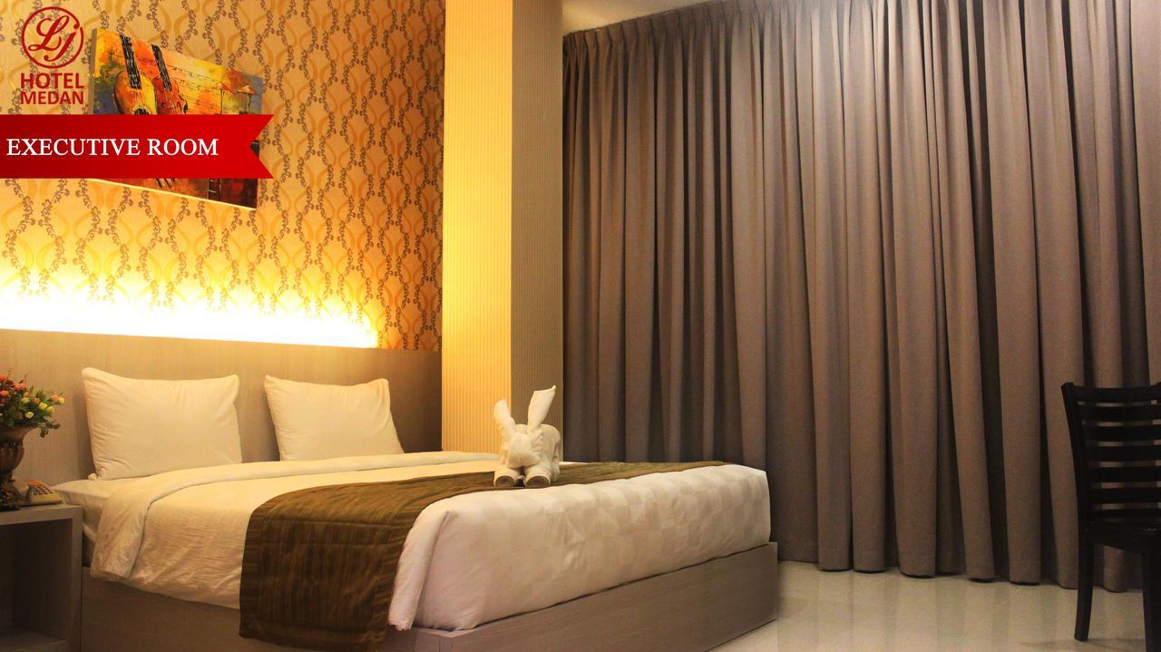 Lj Hotel Medan Extérieur photo