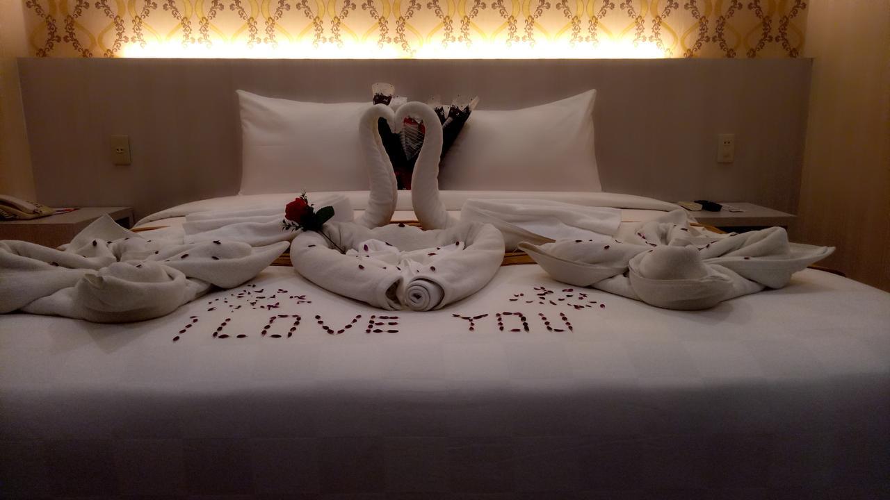 Lj Hotel Medan Extérieur photo